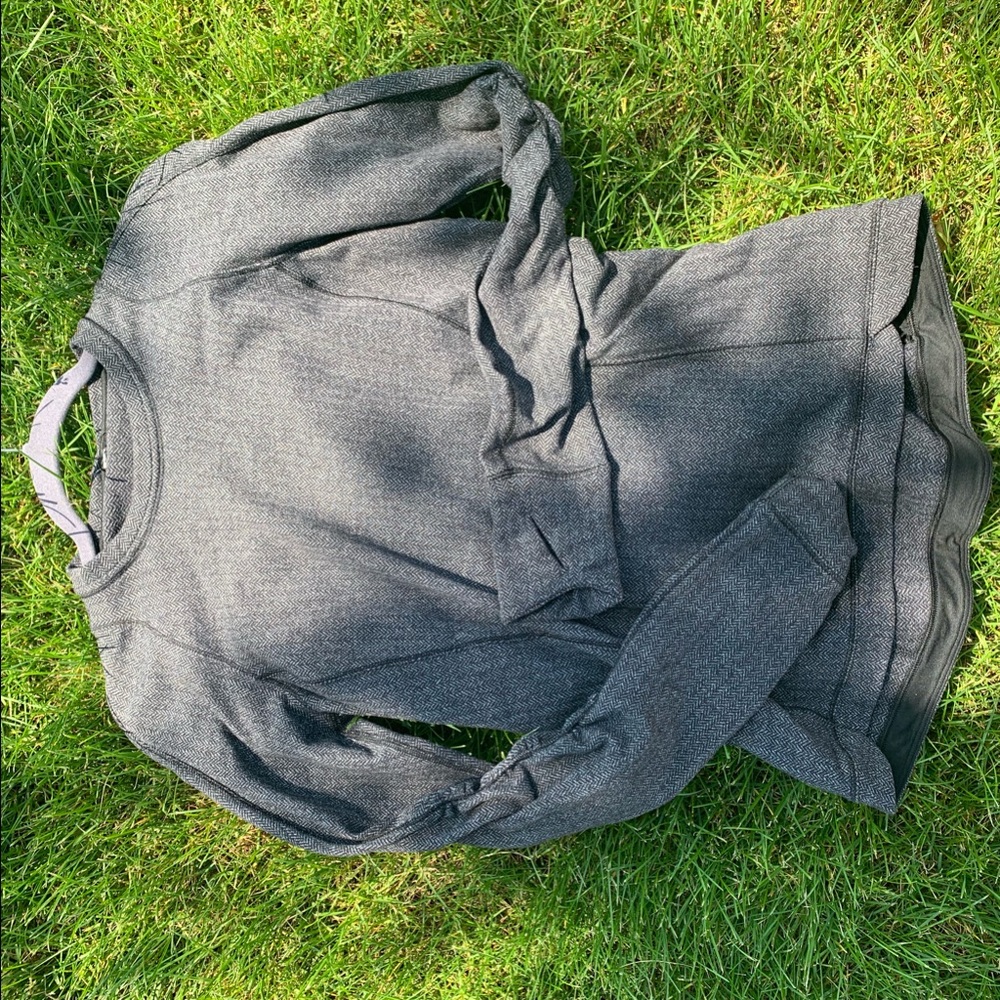 Lululemon long sleeve top